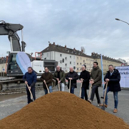 Spatenstich: Kanalerneuerung Düren